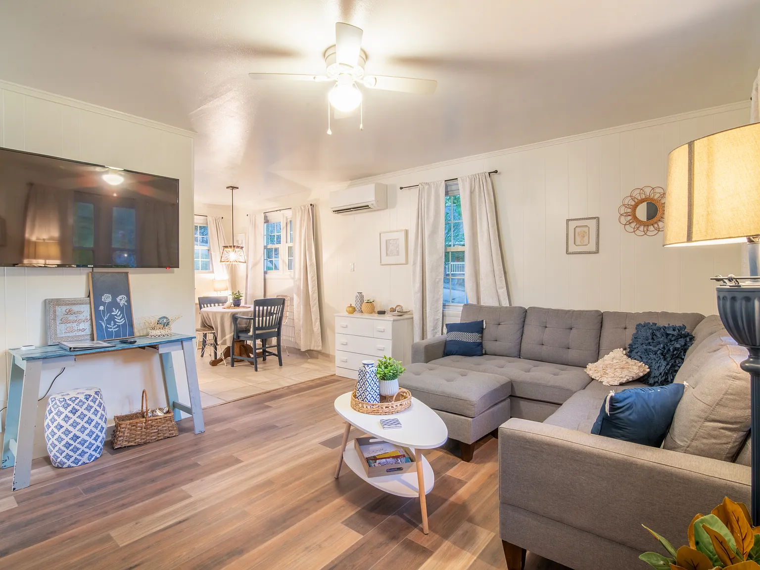 3 bed, 960 sqft, $2,500 — Photo 3