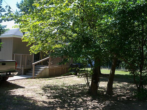 3rd image of 641 Chinquapin Dr