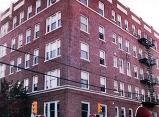 301 53rd St APT A5, West New York, NJ 07093