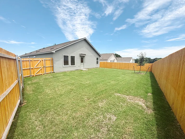 3612 Chambray Dr — Photo 21