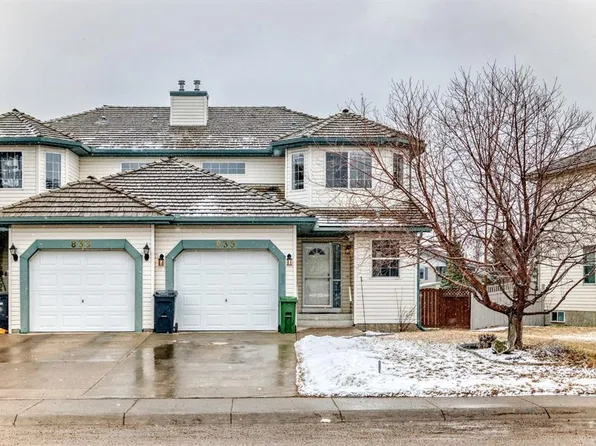 835 N Westmount Dr, Strathmore, AB T1P 1P8