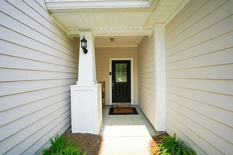 3 bed, 2.5 bath, 1504 sqft, $2,200 — Photo 4