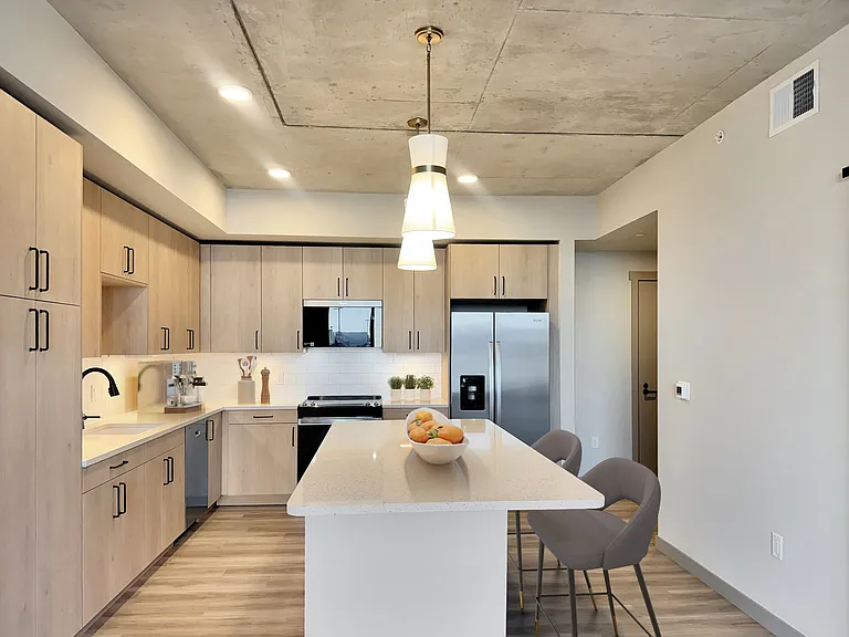 Clearview — Photo 13