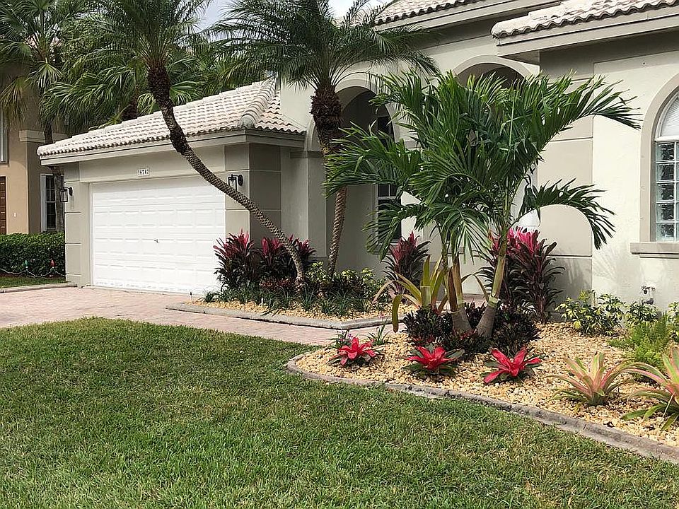 1st image of 16747 NW 10th St