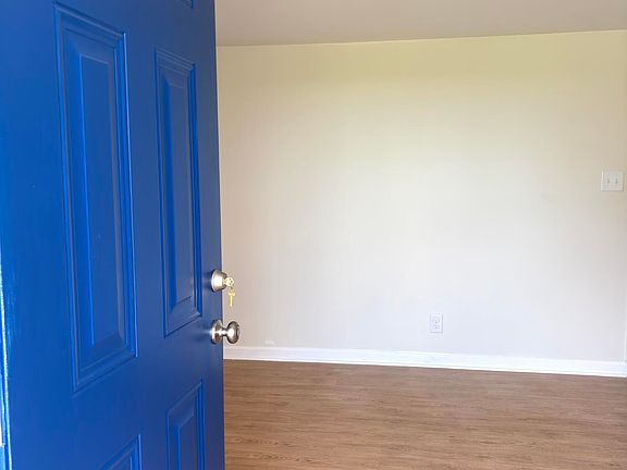 4th image of 211 W Church Street