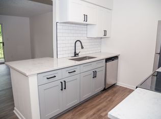 Wallace Terrace Apartments, Charlotte, NC 28211
