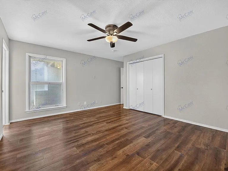 4900 Ledgestone Dr — Photo 21