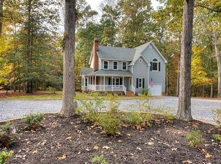 13700 Berkley Davis Dr, Chesterfield, VA 23838