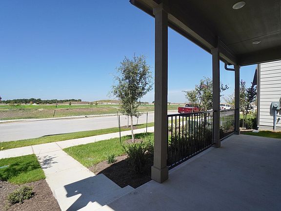 4th image of 112 Hartson Dr