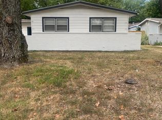527 S Woodlawn Blvd, Derby, KS 67037