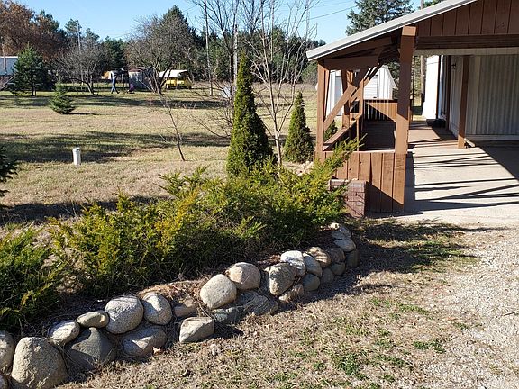 Drive way connects to old hwy 131.