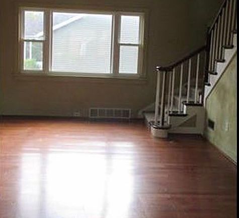 3rd image of 408 E Olive St