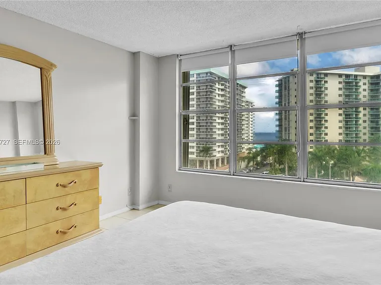 3800 S Ocean Dr #618 — Photo 9