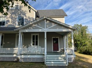 561 Russell Dr, Hammond, OR 97121