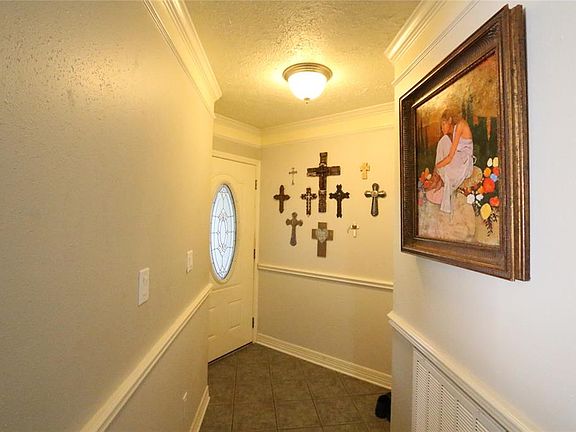 3rd image of 18035 Garden Manor Dr