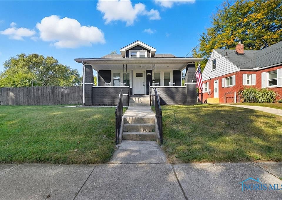 1st image of 304 Mayberry St