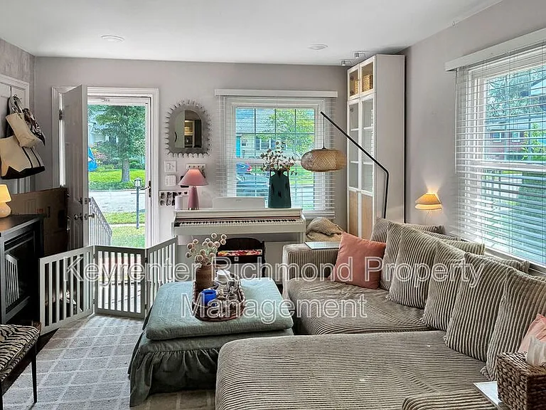 4707 Fitzhugh Ave — Photo 4