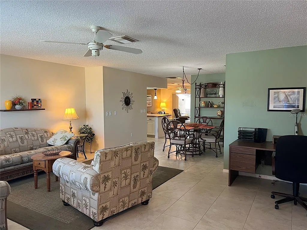 2 bed, 2.0 bath, 1516 sqft, $2,100 — Photo 3