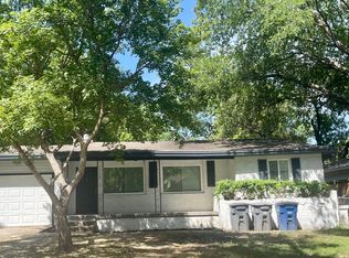 1845 Naylor St, Dallas, TX 75228