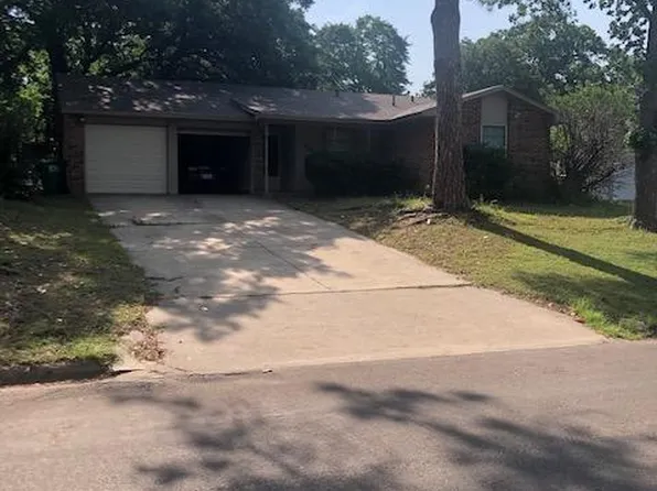 2103 Westwood Dr, Denton, TX 76205