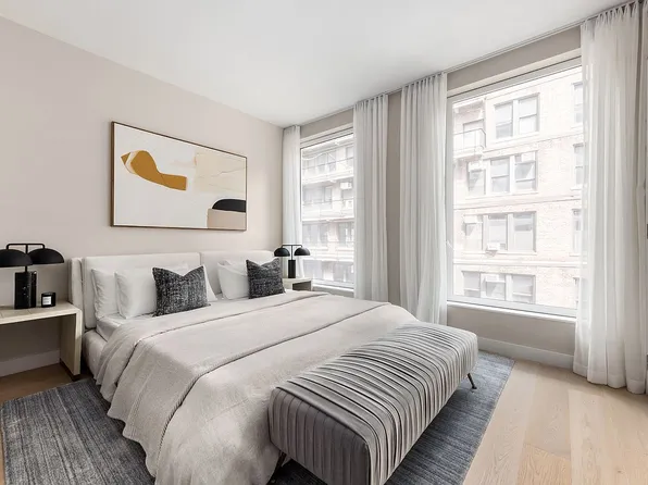 215 W 28th St APT 15B, New York, NY 10001