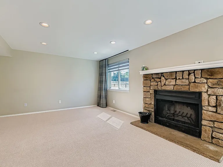 3907 Paseo Del Prado — Photo 11
