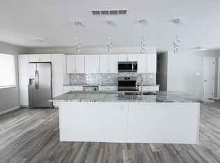 1927 Hickory Ridge Dr, Dayton, OH 45432