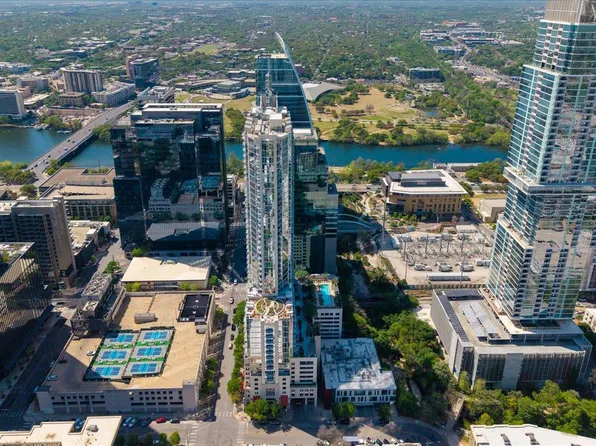 360 Nueces St APT 2807, Austin, TX 78701
