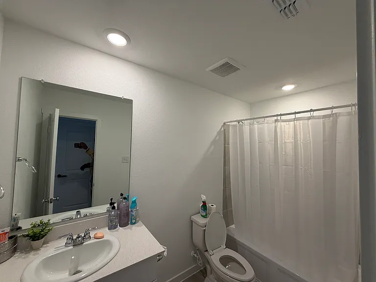 3712 Daisy Hollow Loop — Photo 7