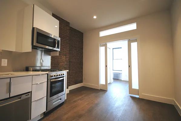 Rented by Bold New York | media 20