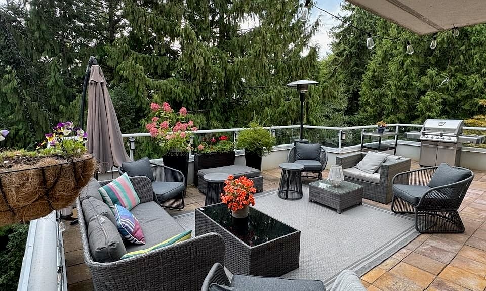 1st image of 2425 Edgemont Blvd #8