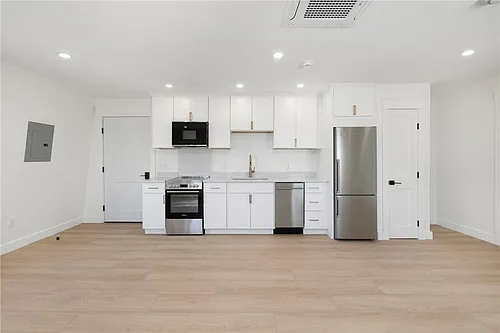 23 Melrose St #5 Photo 1