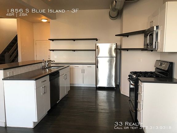 2nd image of 1856 S Blue Island Ave APT 3F