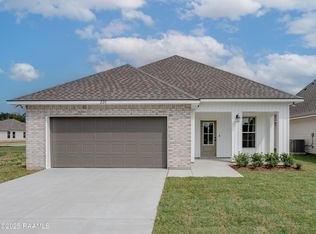 220 Dunwoody Ct, Carencro, LA 70520