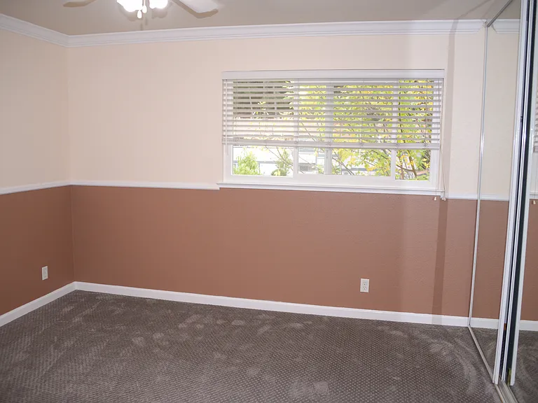 1433 Terra Nova Blvd — Photo 18
