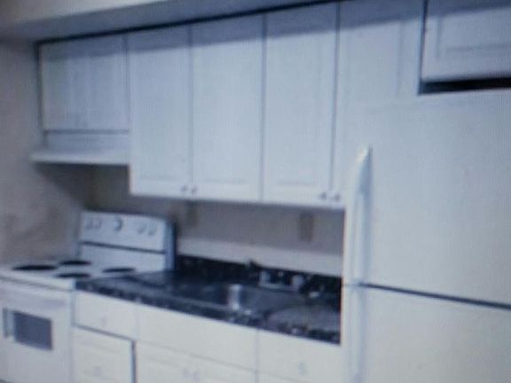 2nd image of 861 SW 10th Dr