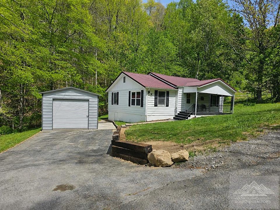1st image of 469 Skating Rink Hollow Rd