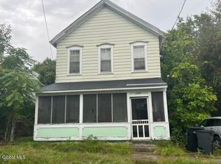 2209 12th St, Troy, NY 12180