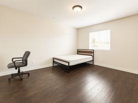 1251 W. 35th Street
