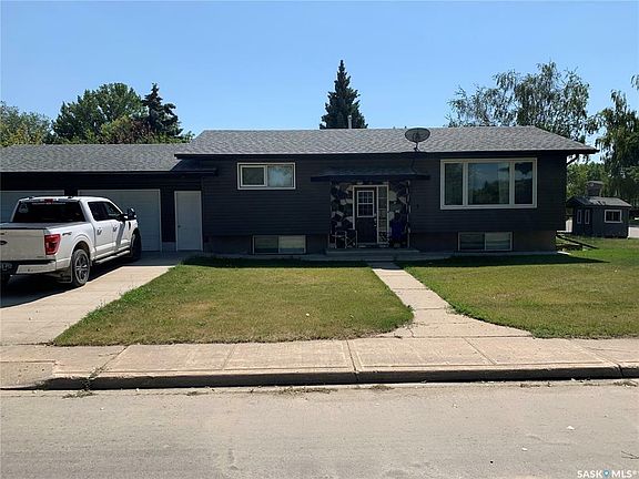 2nd image of 2 Canada Pl