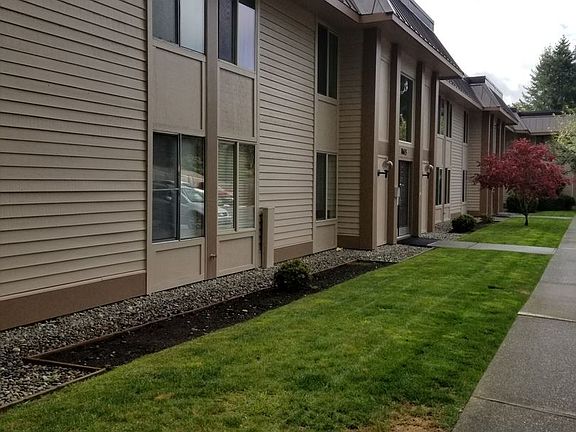 4th image of 8613 Zircon Dr SW Unit G1