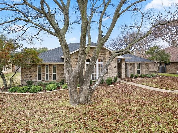 2nd image of 3908 Bandera Dr