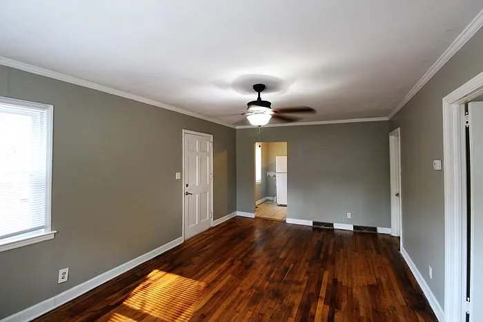 2850 Ashton St — Photo 15