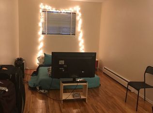 3220 44th St, Astoria, NY 11103