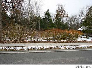 2004 Vienna Rd, Sylvan Beach, NY 13157