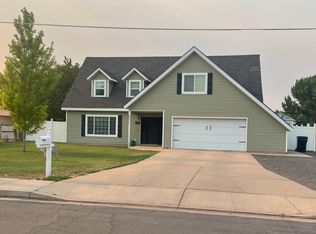 40 N 1st St E, Snowflake, AZ 85937