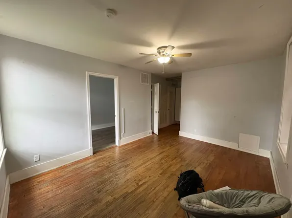 2142 W 18th St #1F, Chicago, IL 60608