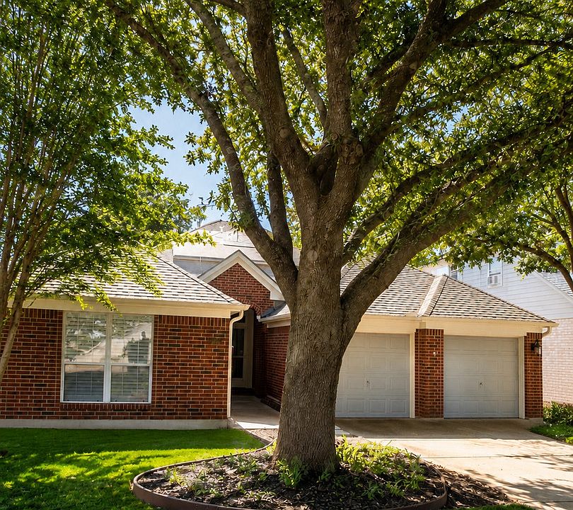 1st image of 11314 FAIR HOLLOW DR