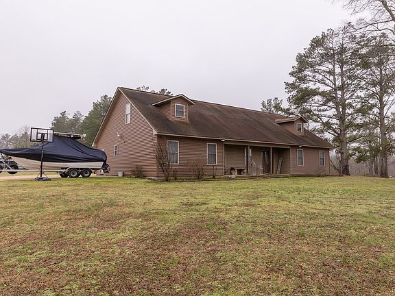 2nd image of 268 Bryer Lake Rd