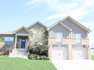 6001 Crabapple Rd, Versailles, KY 40383